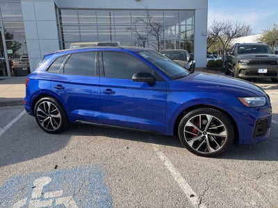 2023 Audi SQ5 Premium Plus quattro