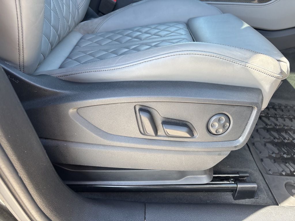 2018 Audi SQ5 3.0T Prestige quattro