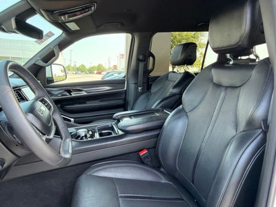 2022 Jeep Wagoneer Series II