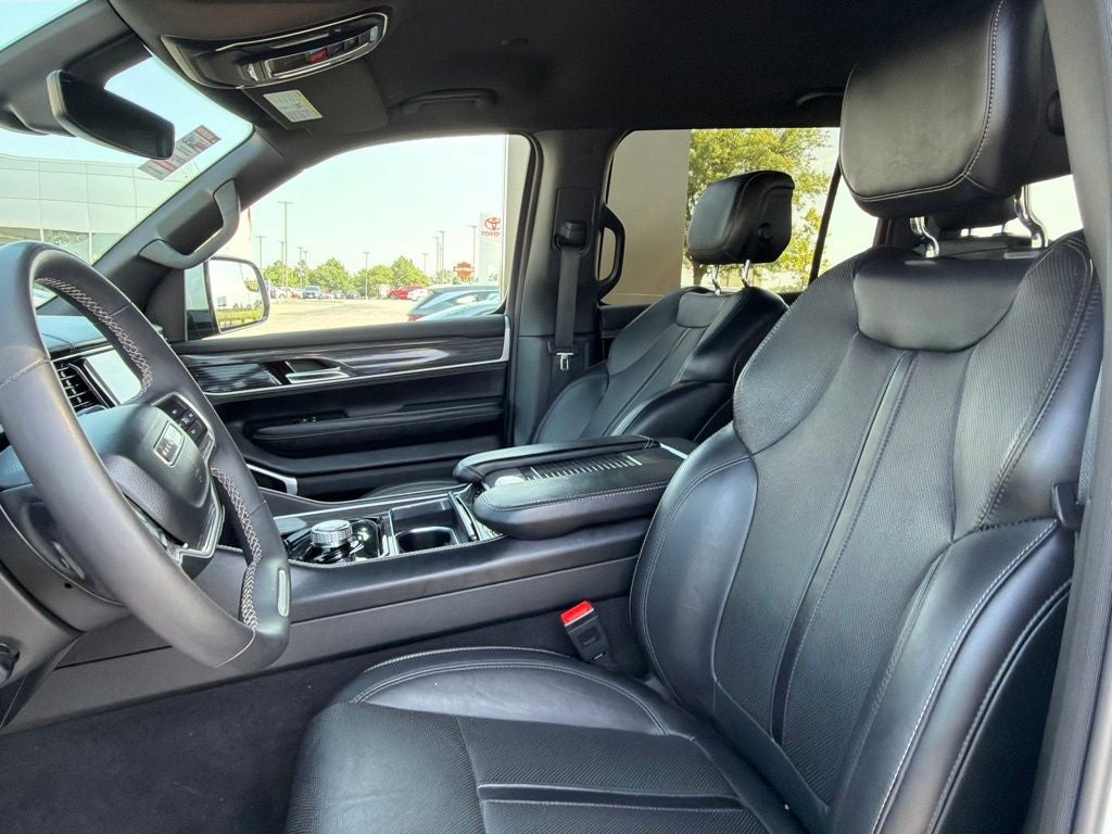 2022 Jeep Wagoneer Series II