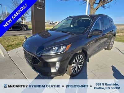 2020 Ford Escape Titanium Hybrid