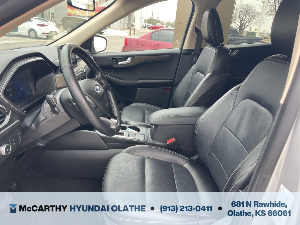 2020 Ford Escape Titanium