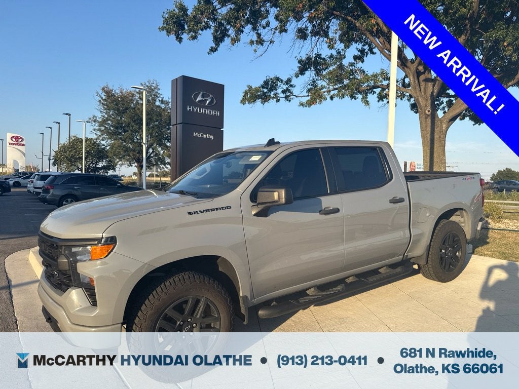 2024 Chevrolet Silverado 1500 Custom