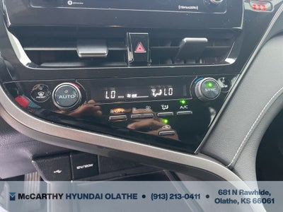 2022 Toyota Camry SE