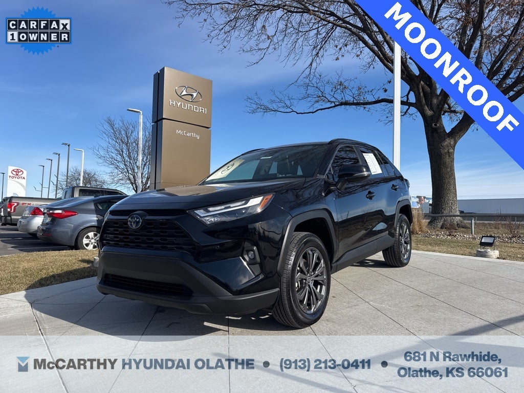 2023 Toyota RAV4 Hybrid XLE Premium