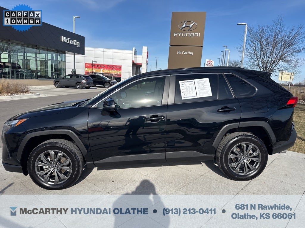 2023 Toyota RAV4 Hybrid XLE Premium