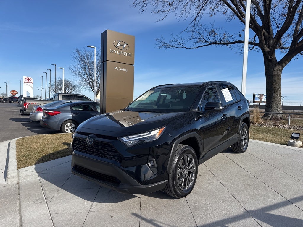2023 Toyota RAV4 Hybrid XLE Premium