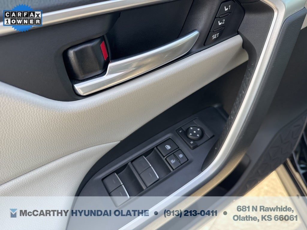 2023 Toyota RAV4 Hybrid XLE Premium