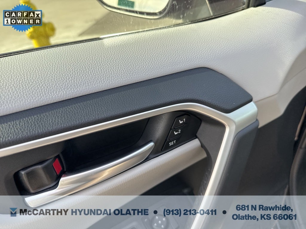 2023 Toyota RAV4 Hybrid XLE Premium