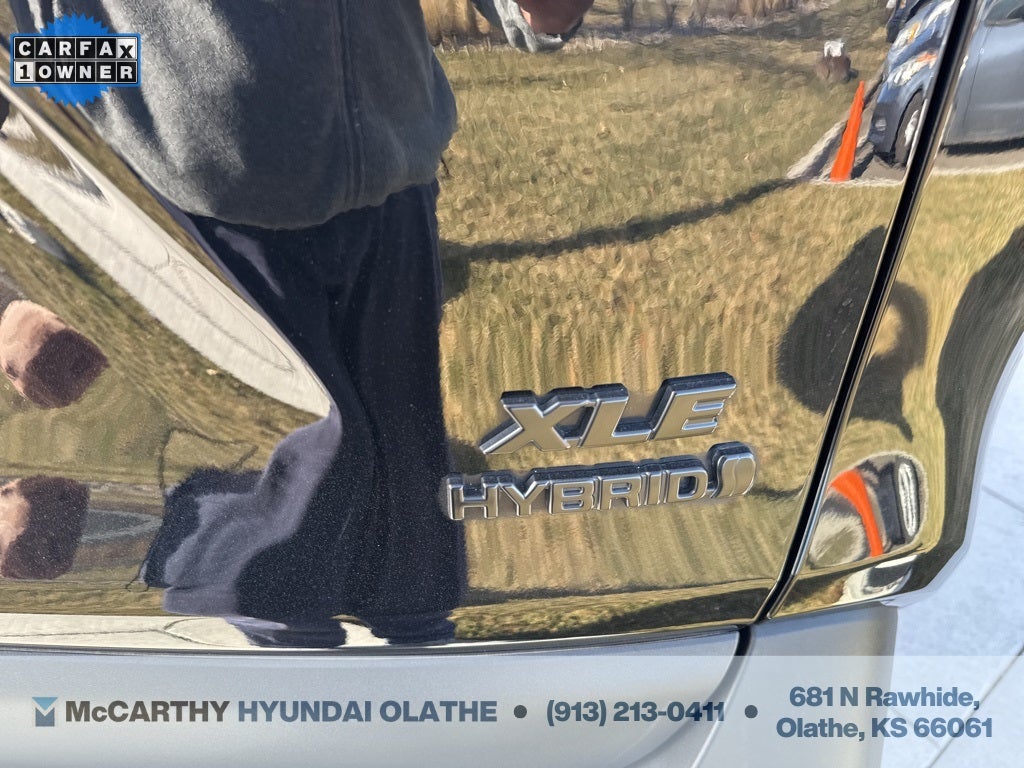 2023 Toyota RAV4 Hybrid XLE Premium