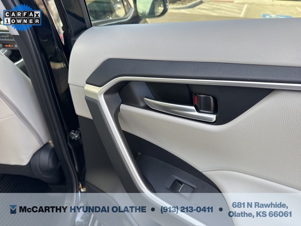 2023 Toyota RAV4 Hybrid XLE Premium