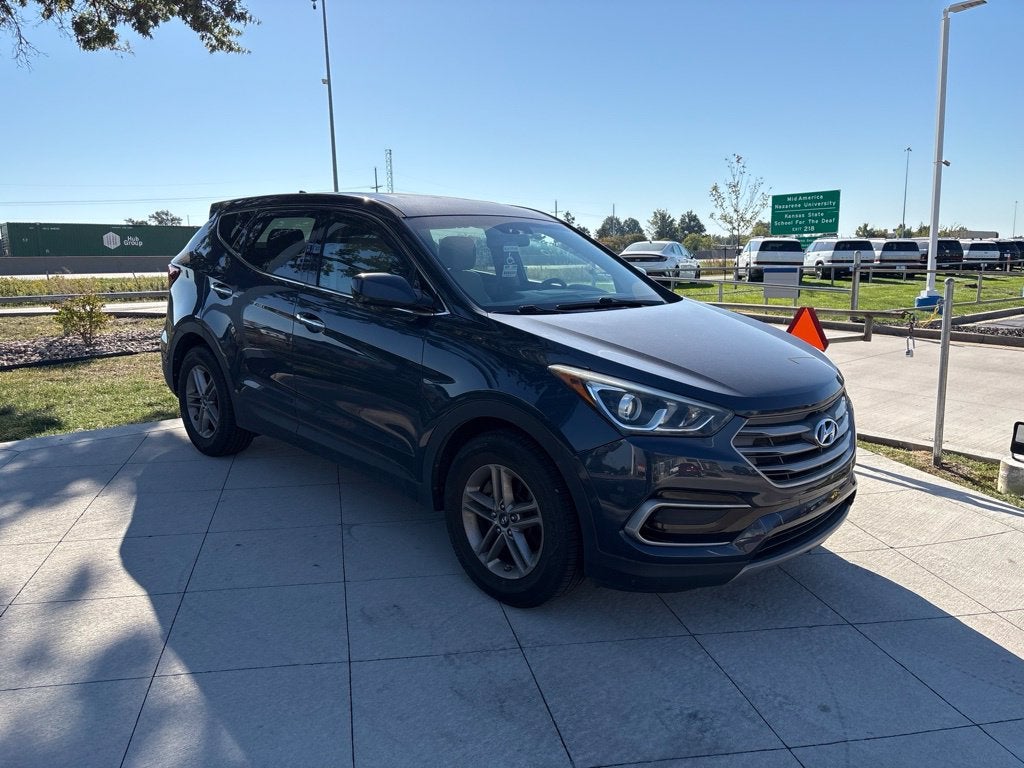 2017 Hyundai Santa Fe Sport 2.4 Base