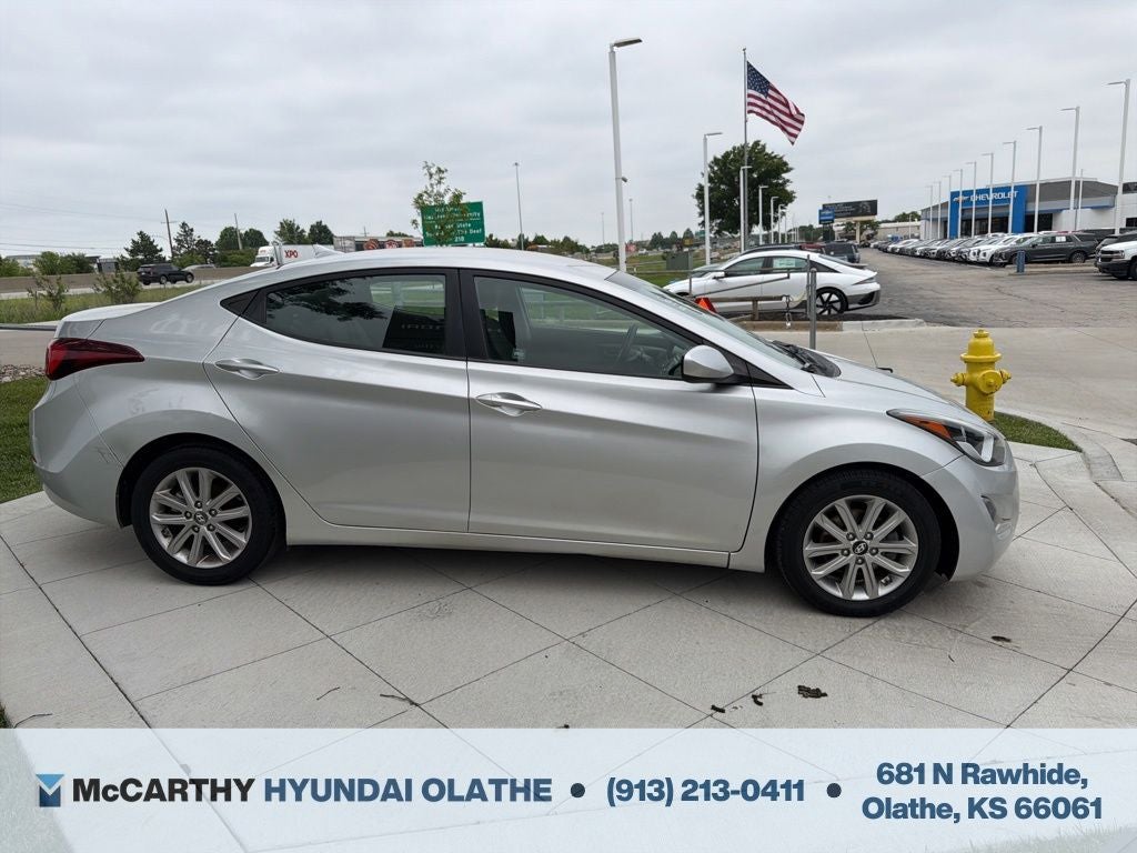 2015 Hyundai Elantra SE