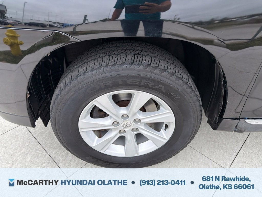 2012 Toyota Highlander SE