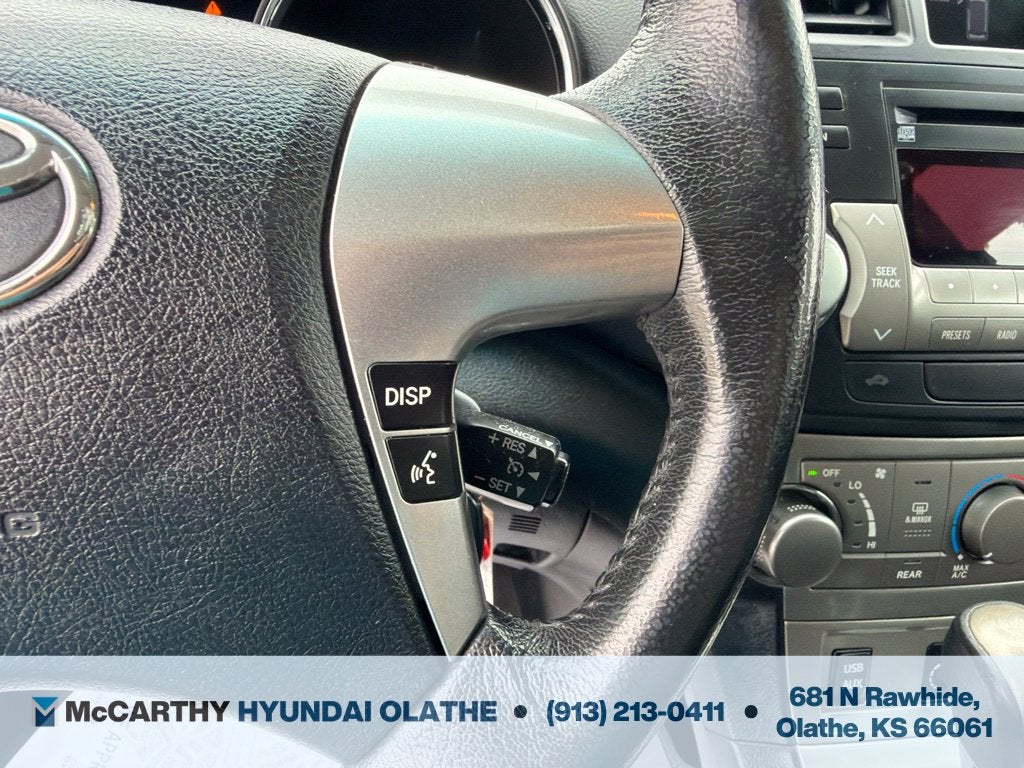 2012 Toyota Highlander SE