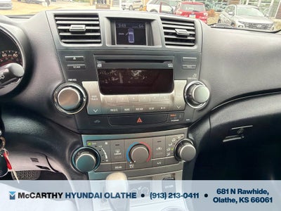2012 Toyota Highlander SE