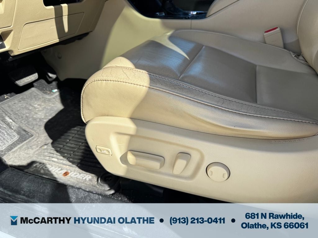 2016 Toyota Highlander XLE V6