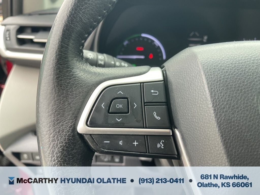 2021 Toyota Sienna XLE 8 Passenger