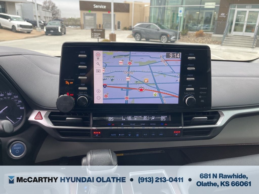 2021 Toyota Sienna XLE 8 Passenger