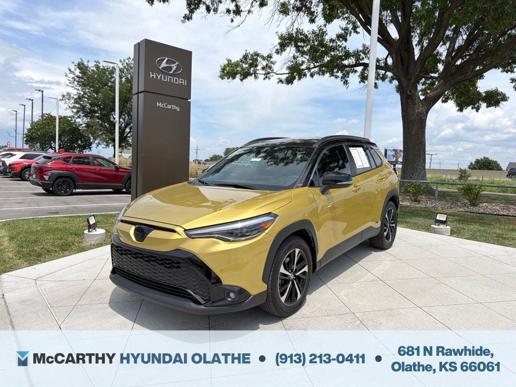 2023 Toyota Corolla Cross Hybrid XSE