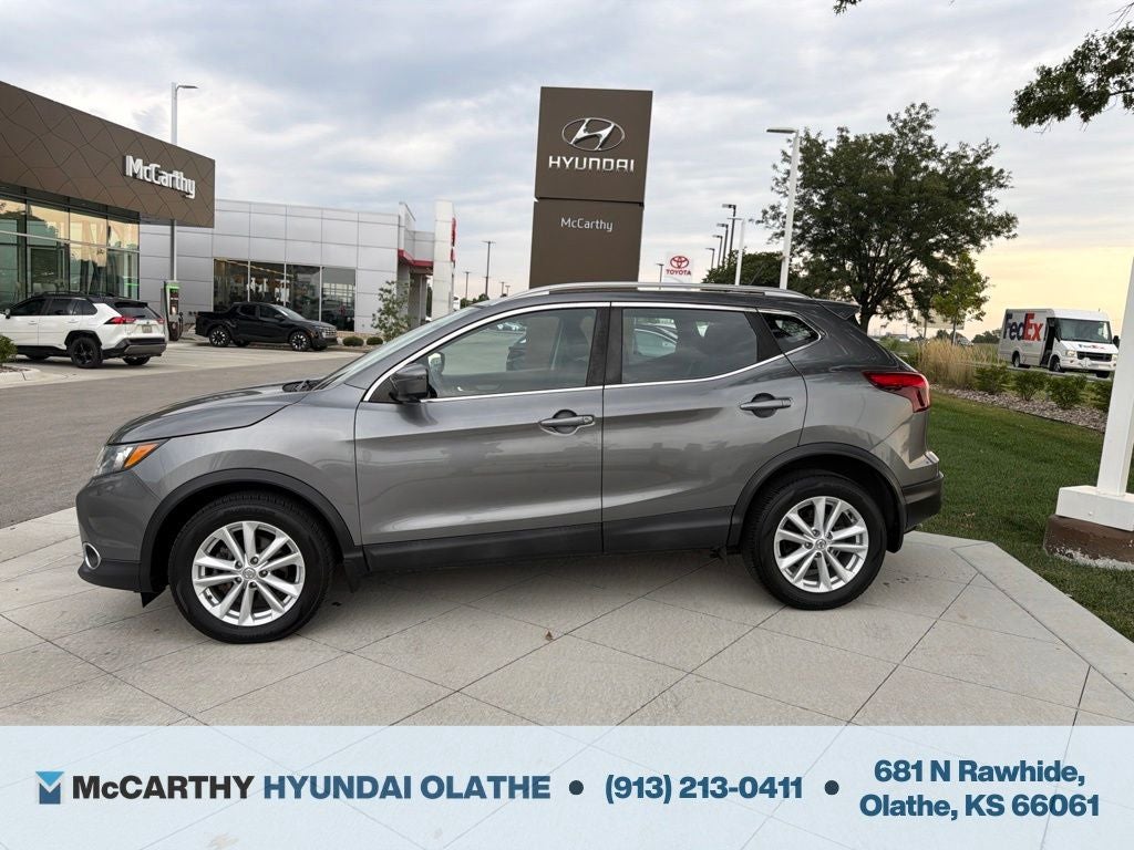 2017 Nissan Rogue Sport SV