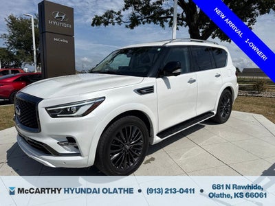 2022 INFINITI QX80 Premium Select