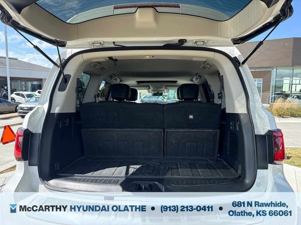 2022 INFINITI QX80 Premium Select
