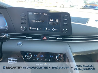 2025 Hyundai Elantra SEL Sport