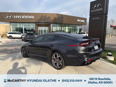 2019 Kia Stinger GT1