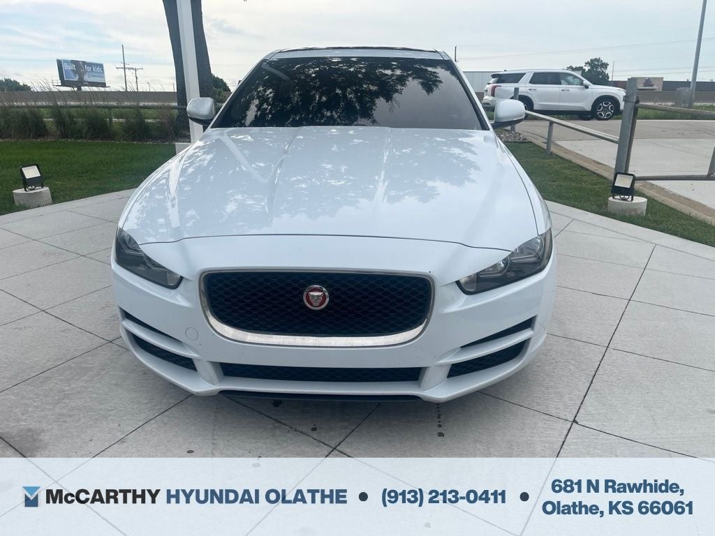 2017 Jaguar XE 35t Premium