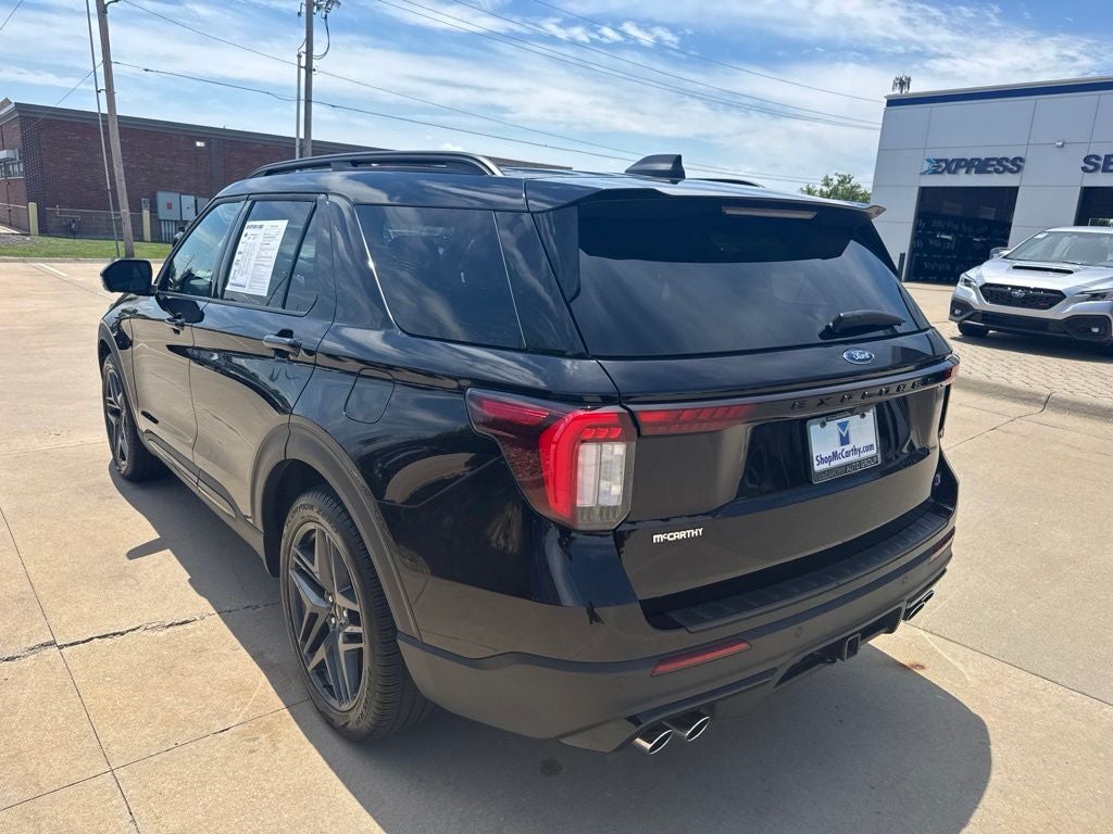 2025 Ford Explorer ST