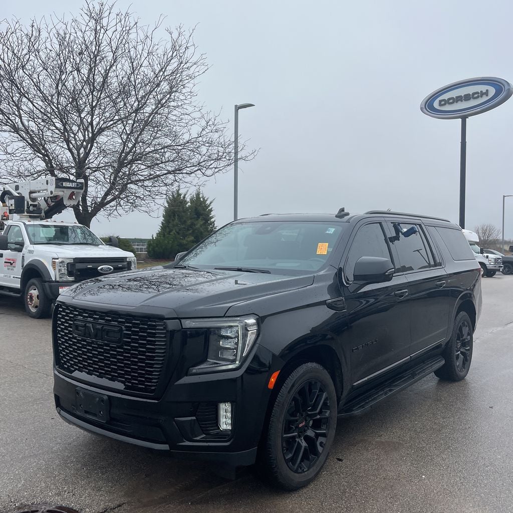 2023 GMC Yukon XL Denali