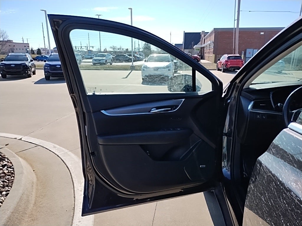 2023 Cadillac XT5 Premium Luxury AWD