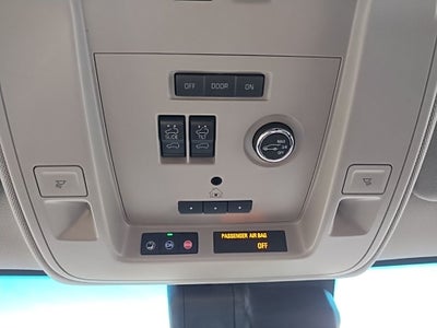 2018 Cadillac Escalade ESV Premium