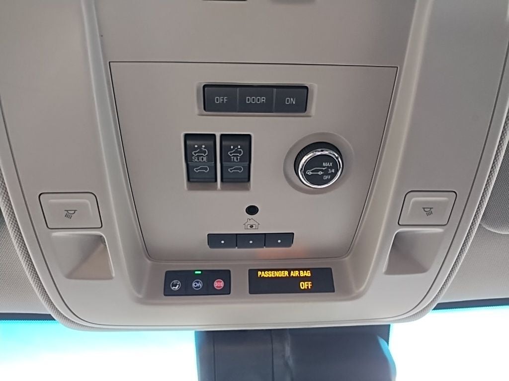 2018 Cadillac Escalade ESV Premium