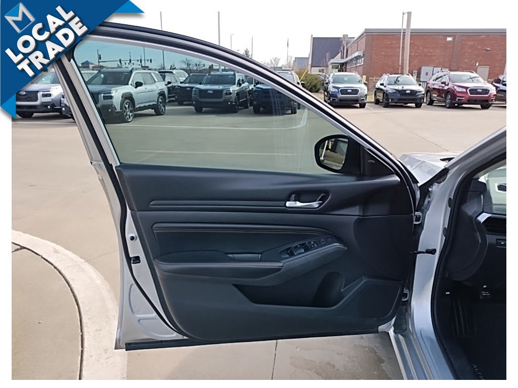 2019 Nissan Altima 2.5 SR