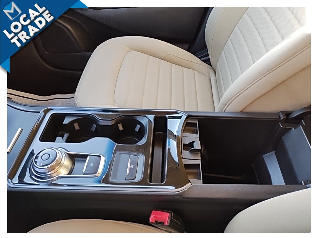 2020 Ford Edge SE AWD