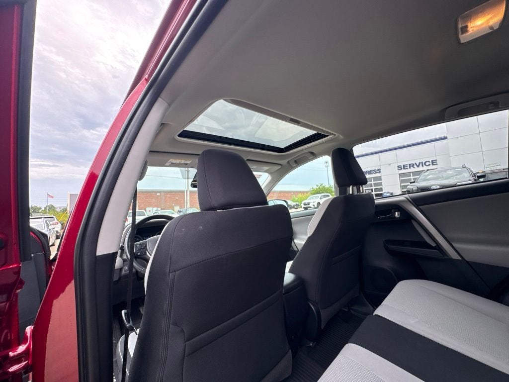 2018 Toyota RAV4 XLE