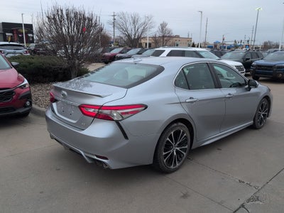 2019 Toyota Camry SE