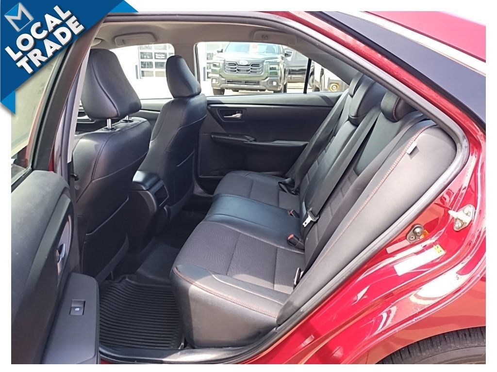 2016 Toyota Camry SE
