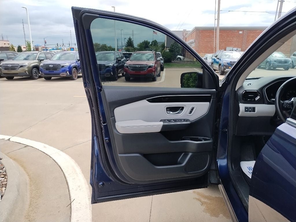 2023 Honda Pilot Touring