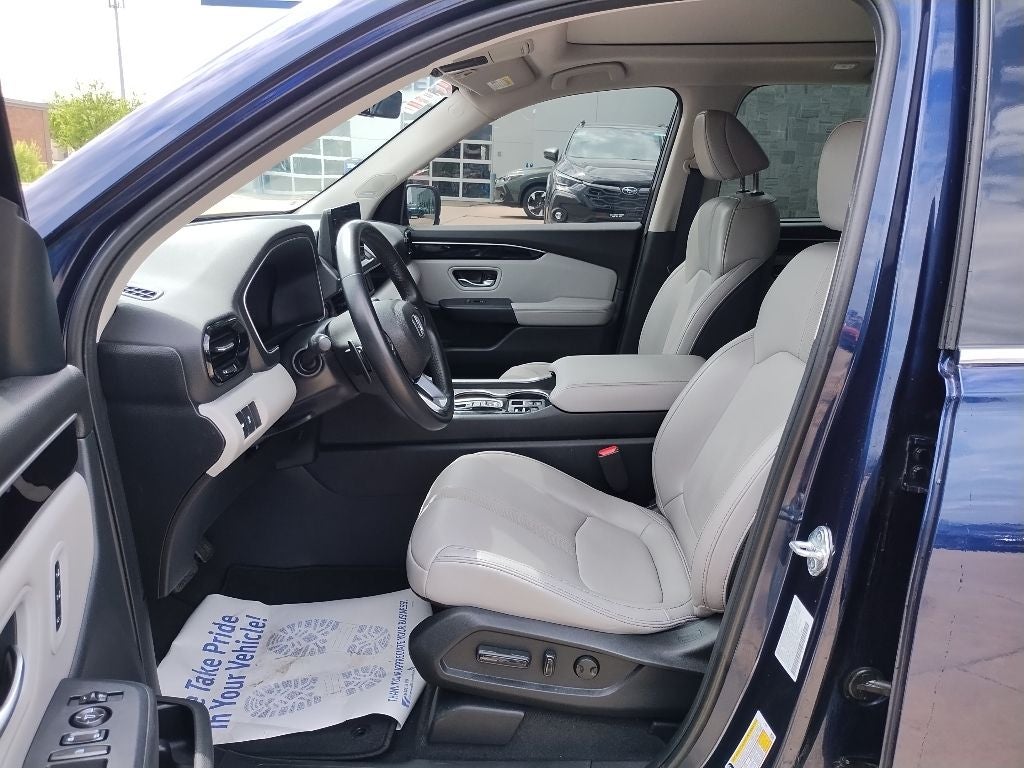 2023 Honda Pilot Touring