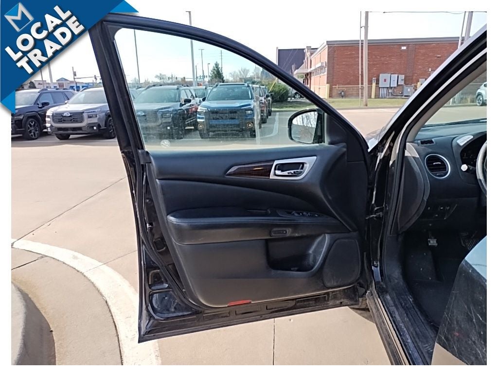 2014 Nissan Pathfinder SL