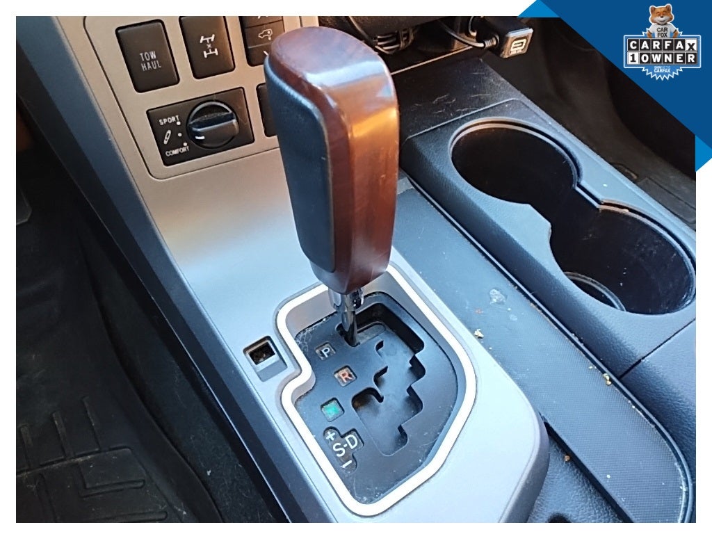 2013 Toyota Sequoia Platinum 4WD