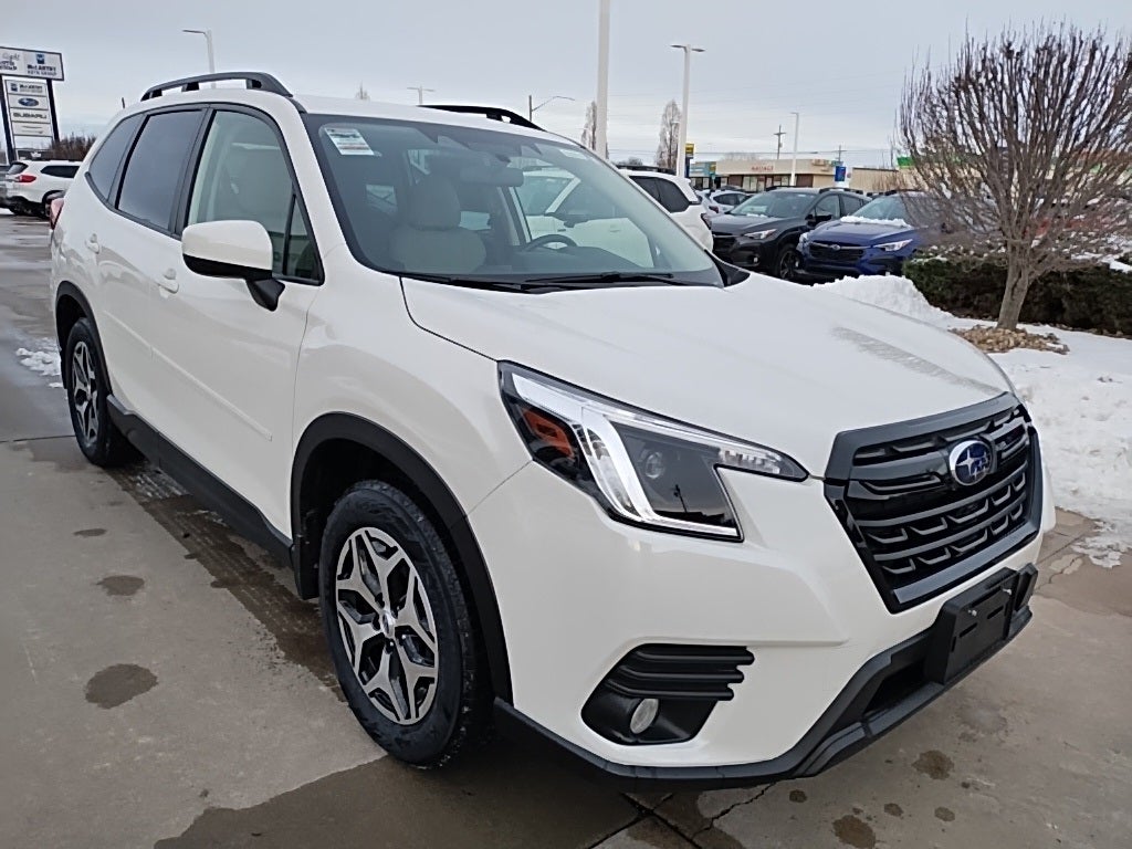 2023 Subaru Forester Premium