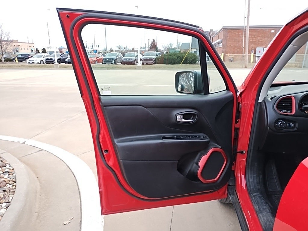 2019 Jeep Renegade Trailhawk