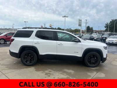 2023 GMC Acadia AT4