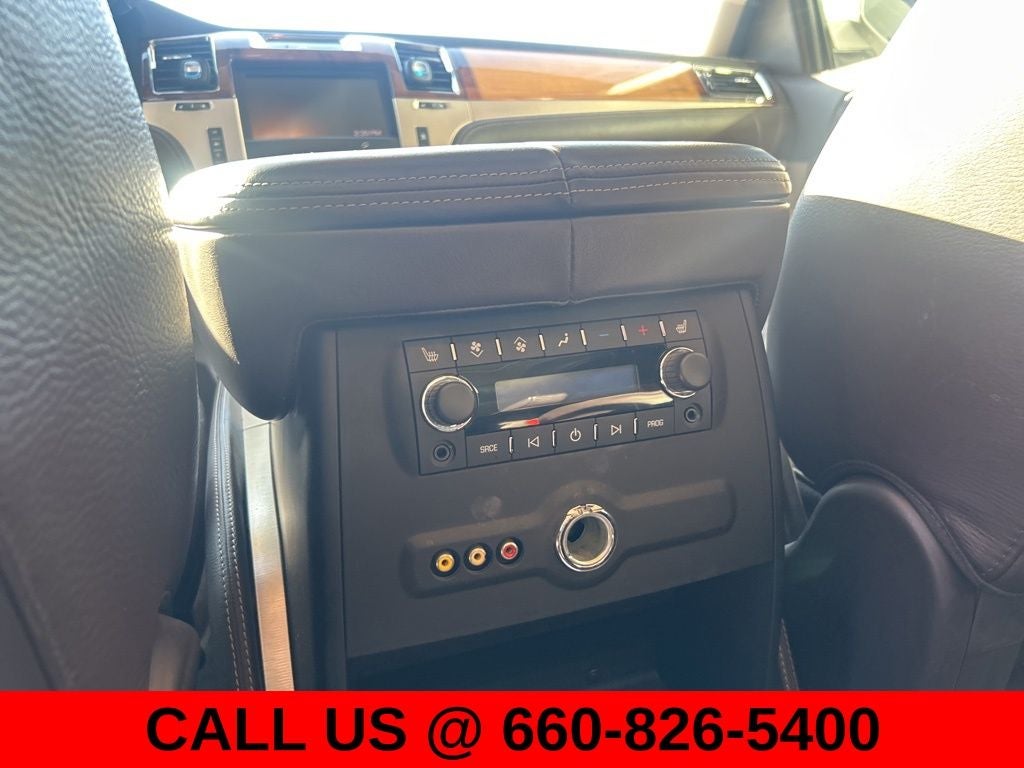 2011 Cadillac Escalade Platinum Edition