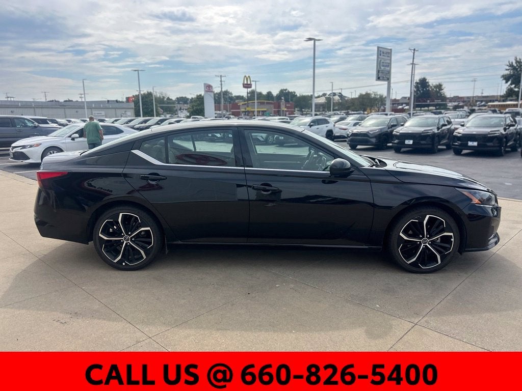 2025 Nissan Altima 2.5 SR