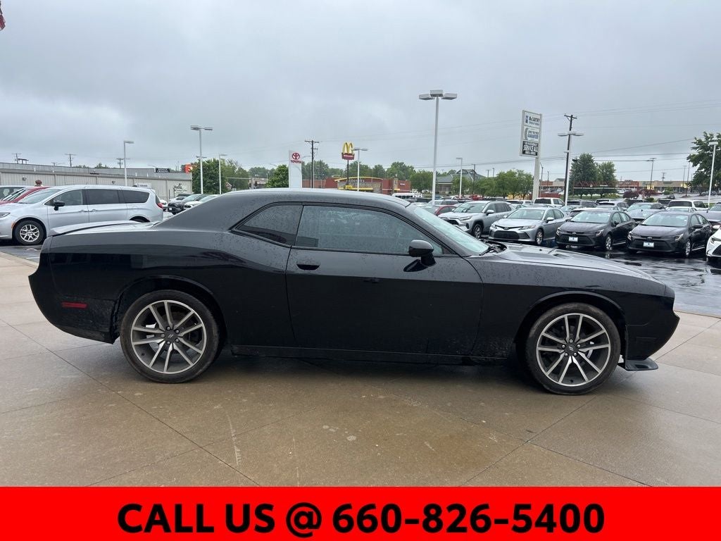 2014 Dodge Challenger SXT